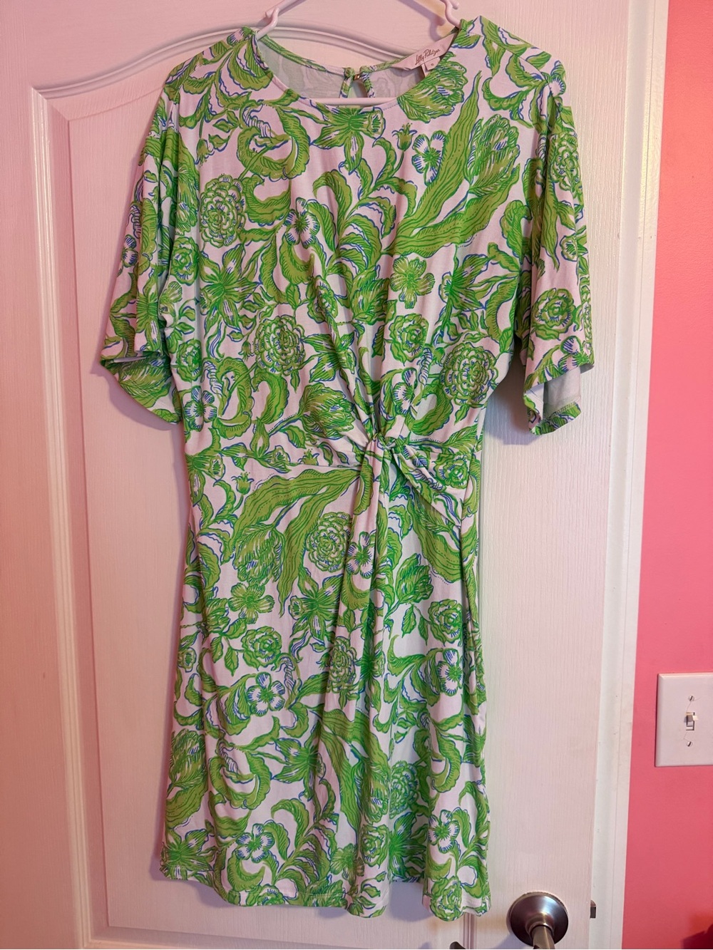 Worn once Lilly Pulitzer Shaw Dress Daffodil Hill